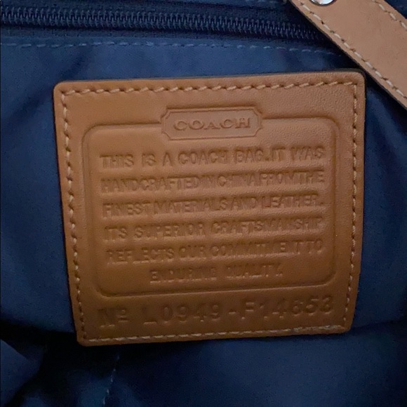 Coach purse - Picture 2 of 2